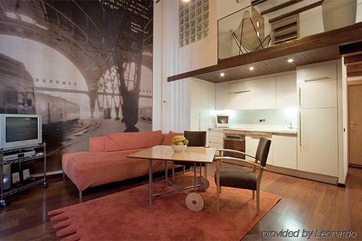 Apartamentos La Casa De Les Lletres Barcelona Room photo